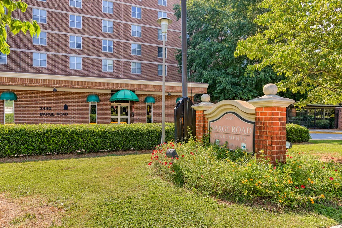 Barge Road Senior High Rise
