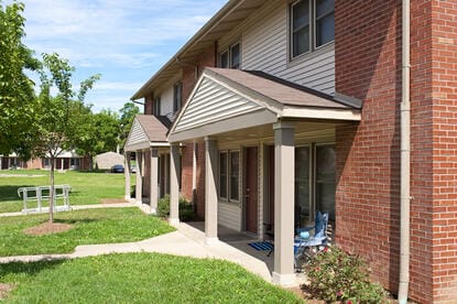 Crestmont Community
