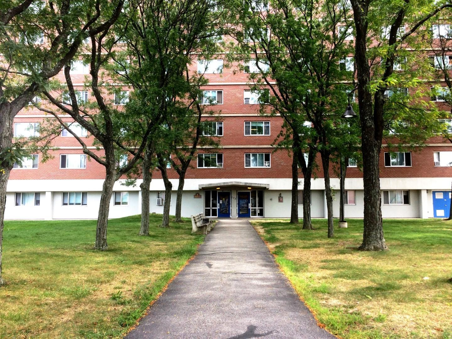 Christos Kalivas Apartments