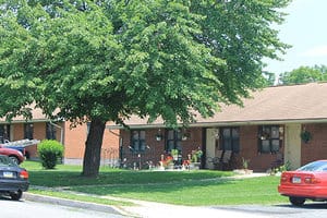 Lang Manor