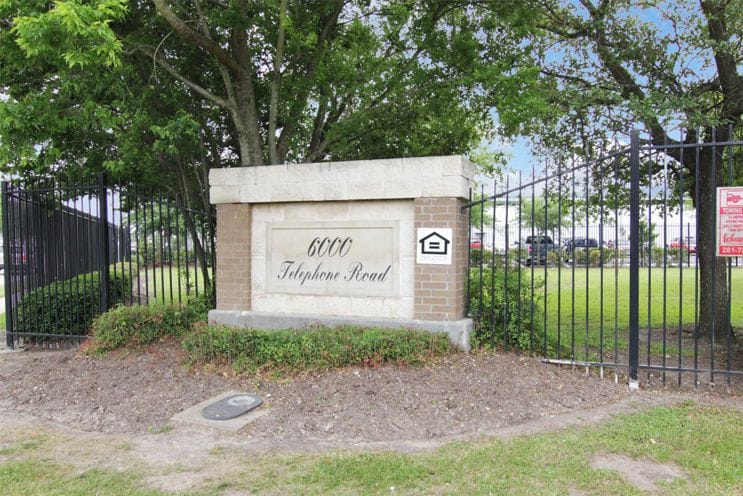 Telephone Road Apartments
