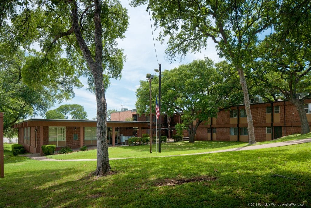Salina Apartments