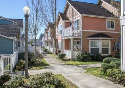 Hillside Terrace 2300 Block