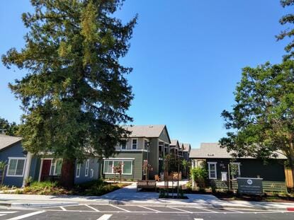 Kottinger Gardens I